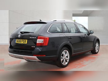 Used Skoda Octavia 2016 for sale - 78694613: Photo