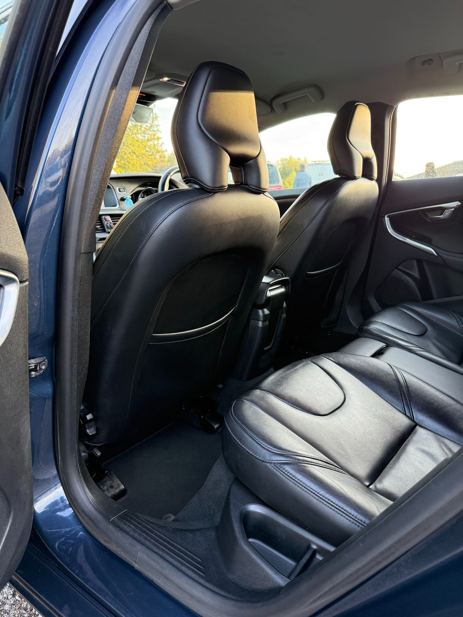 Used Volvo V40 2014 for sale - 76131626: Photo 19