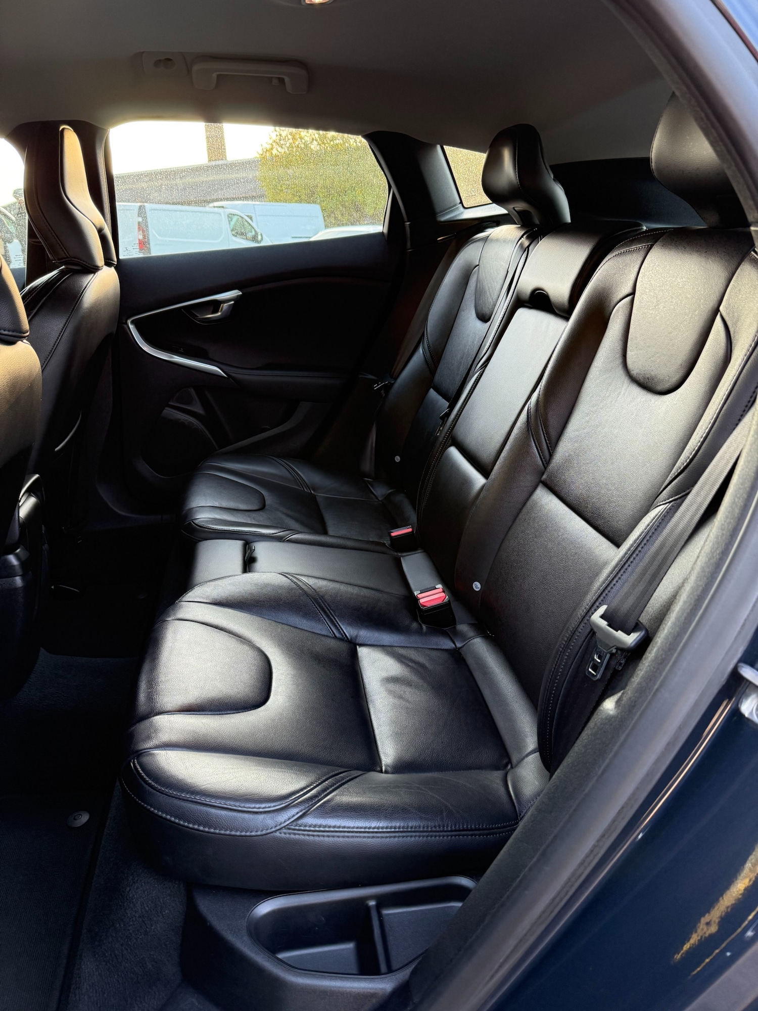 Used Volvo V40 2014 for sale - 76131626: Photo 20