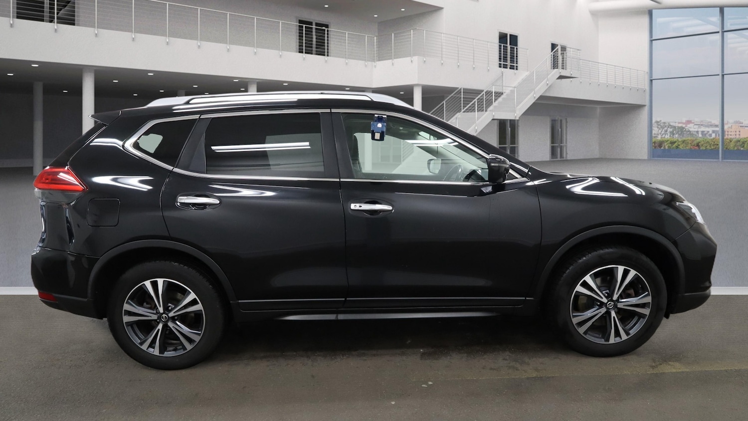 Used Nissan X-Trail 2017 for sale - 76933554: Photo 3