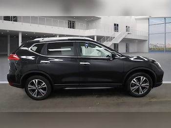Used Nissan X-Trail 2017 for sale - 76933554: Photo