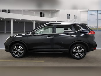 Used Nissan X-Trail 2017 for sale - 76933554: Photo