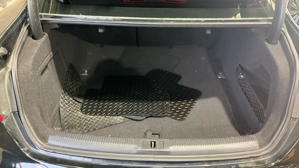 Used Audi A4 2012 for sale - 77743019: Photo 8