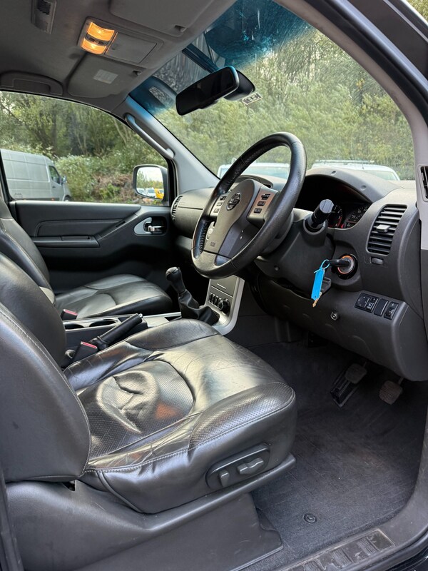 Used Nissan Navara 2015 for sale - 76022771: Photo 10