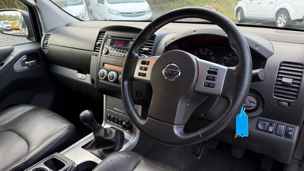Used Nissan Navara 2015 for sale - 76022771: Photo 11