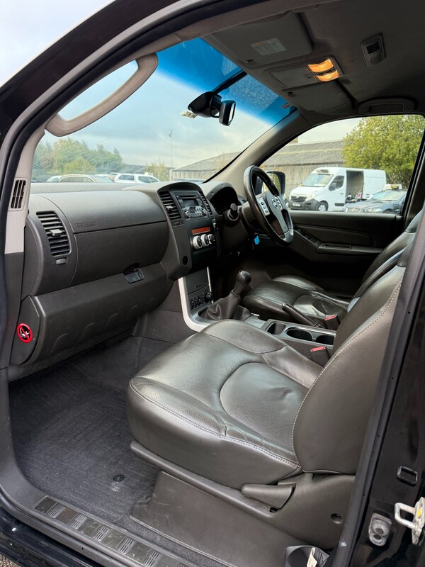 Used Nissan Navara 2015 for sale - 76022771: Photo 15
