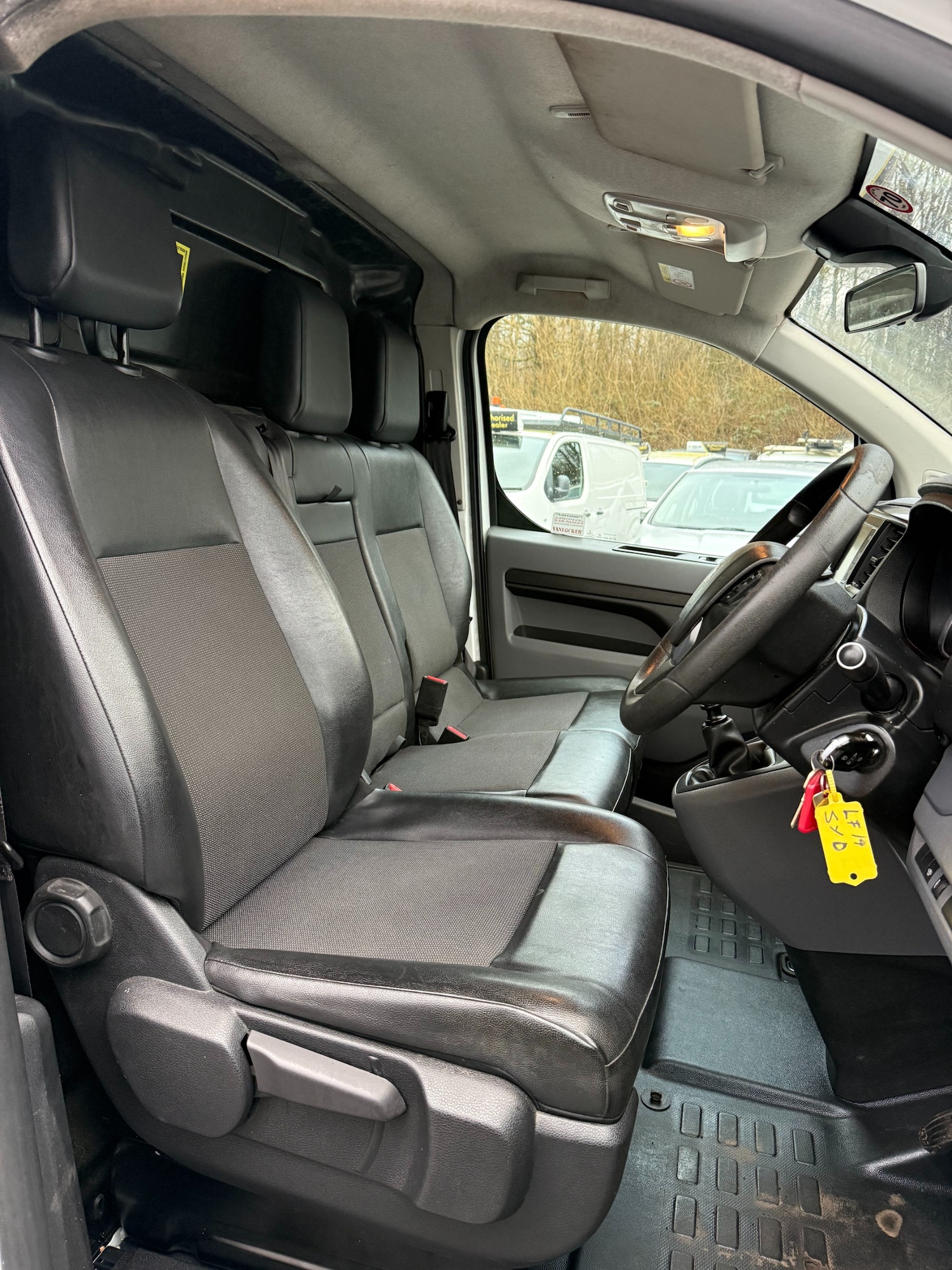 Used Peugeot Expert 2019 for sale - 77045697: Photo 9