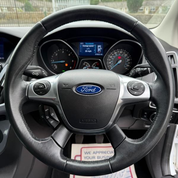 Used Ford Focus 2014 for sale - 76244409: Photo 11