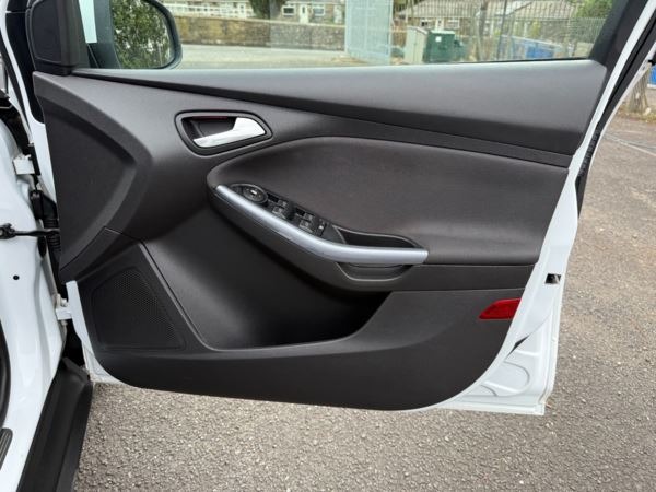 Used Ford Focus 2014 for sale - 76244409: Photo 20