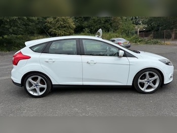 Used Ford Focus 2014 for sale - 76244409: Photo 4
