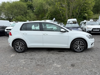 Used Volkswagen Golf 2018 for sale - 78578935: Photo