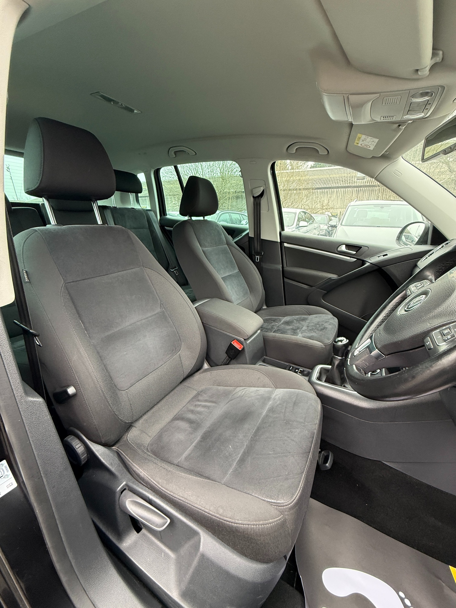 Used Volkswagen Tiguan 2015 for sale - 77536156: Photo 10