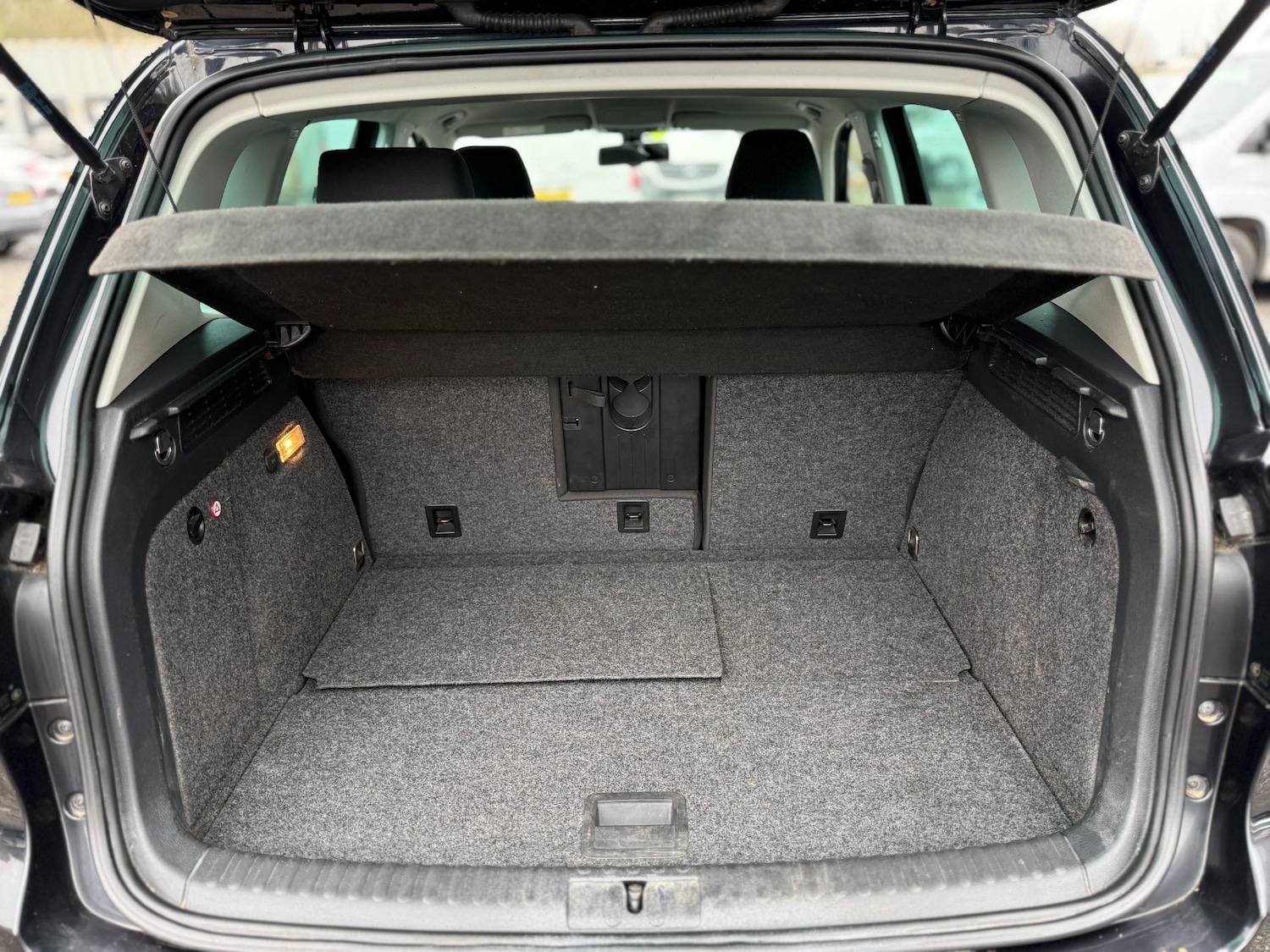 Used Volkswagen Tiguan 2015 for sale - 77536156: Photo 22