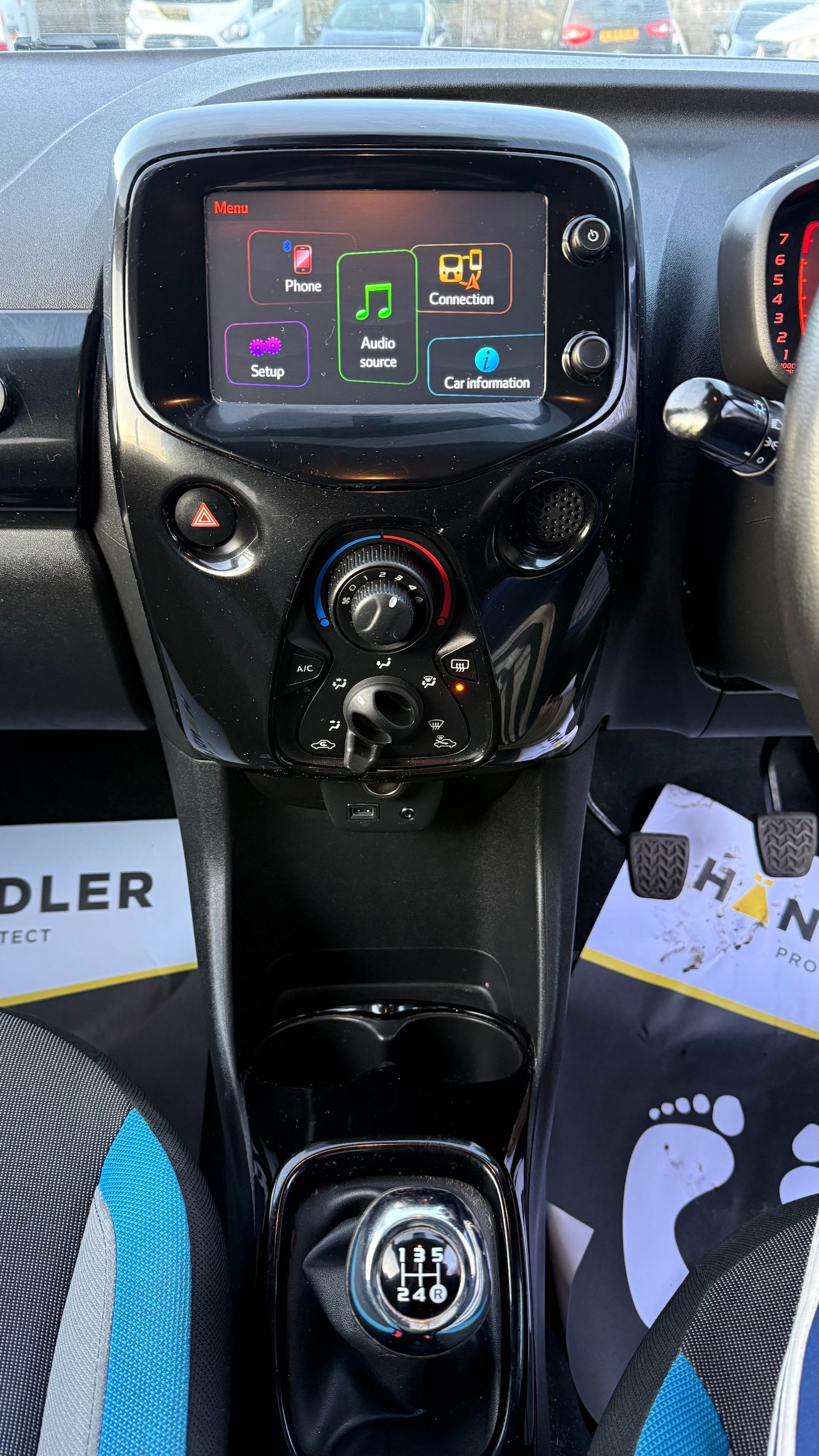 Used Toyota AYGO 2015 for sale - 77536095: Photo 14