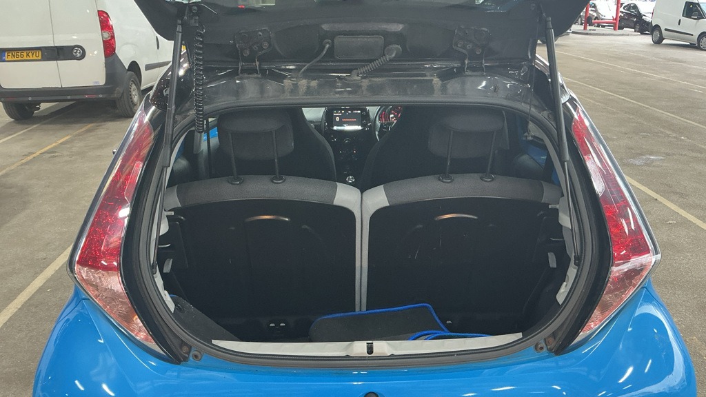 Used Toyota AYGO 2015 for sale - 77536095: Photo 7