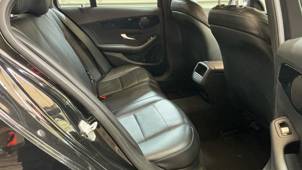 Used Mercedes-Benz C Class 2015 for sale - 78092832: Photo 10