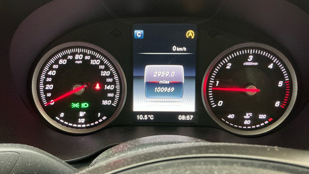 Used Mercedes-Benz C Class 2015 for sale - 78092832: Photo 8