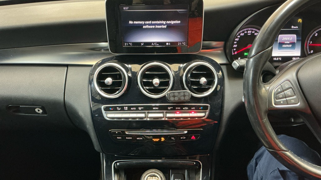 Used Mercedes-Benz C Class 2015 for sale - 78092832: Photo 9