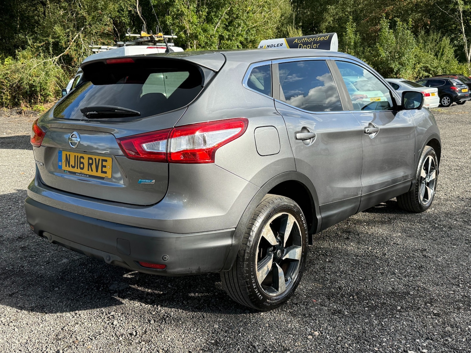 Used Nissan Qashqai 2016 for sale - 76875905: Photo 5