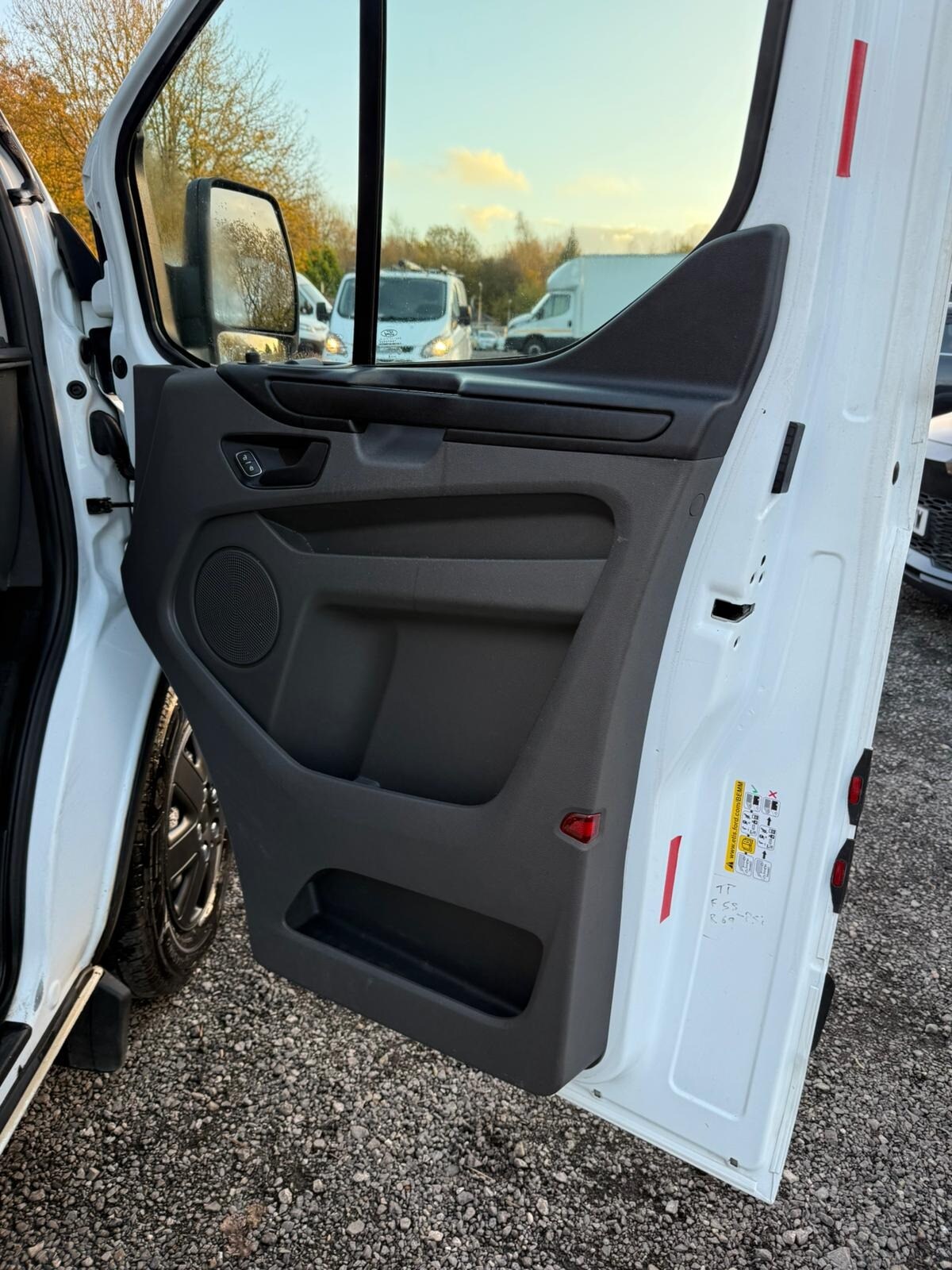 Used Ford Transit Custom 2018 for sale - 76403363: Photo 22