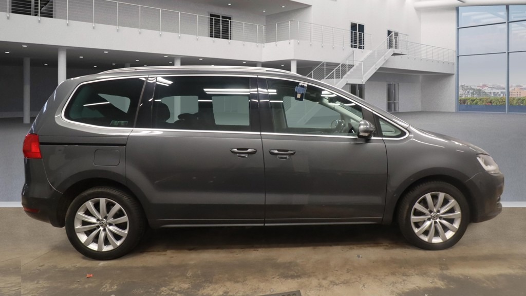 Used Volkswagen Sharan 2015 for sale - 77744334: Photo 5