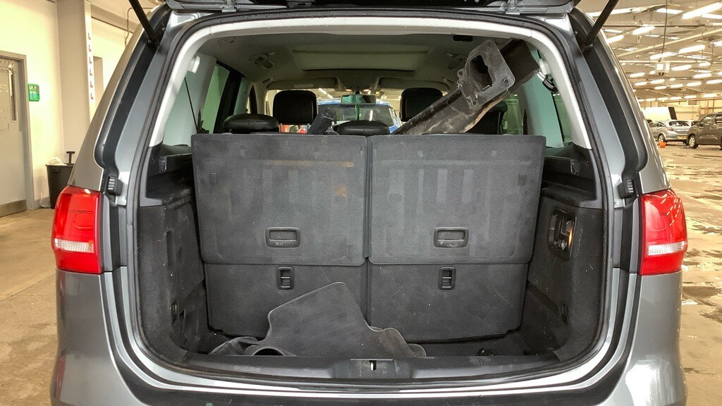 Used Volkswagen Sharan 2015 for sale - 77744334: Photo 7