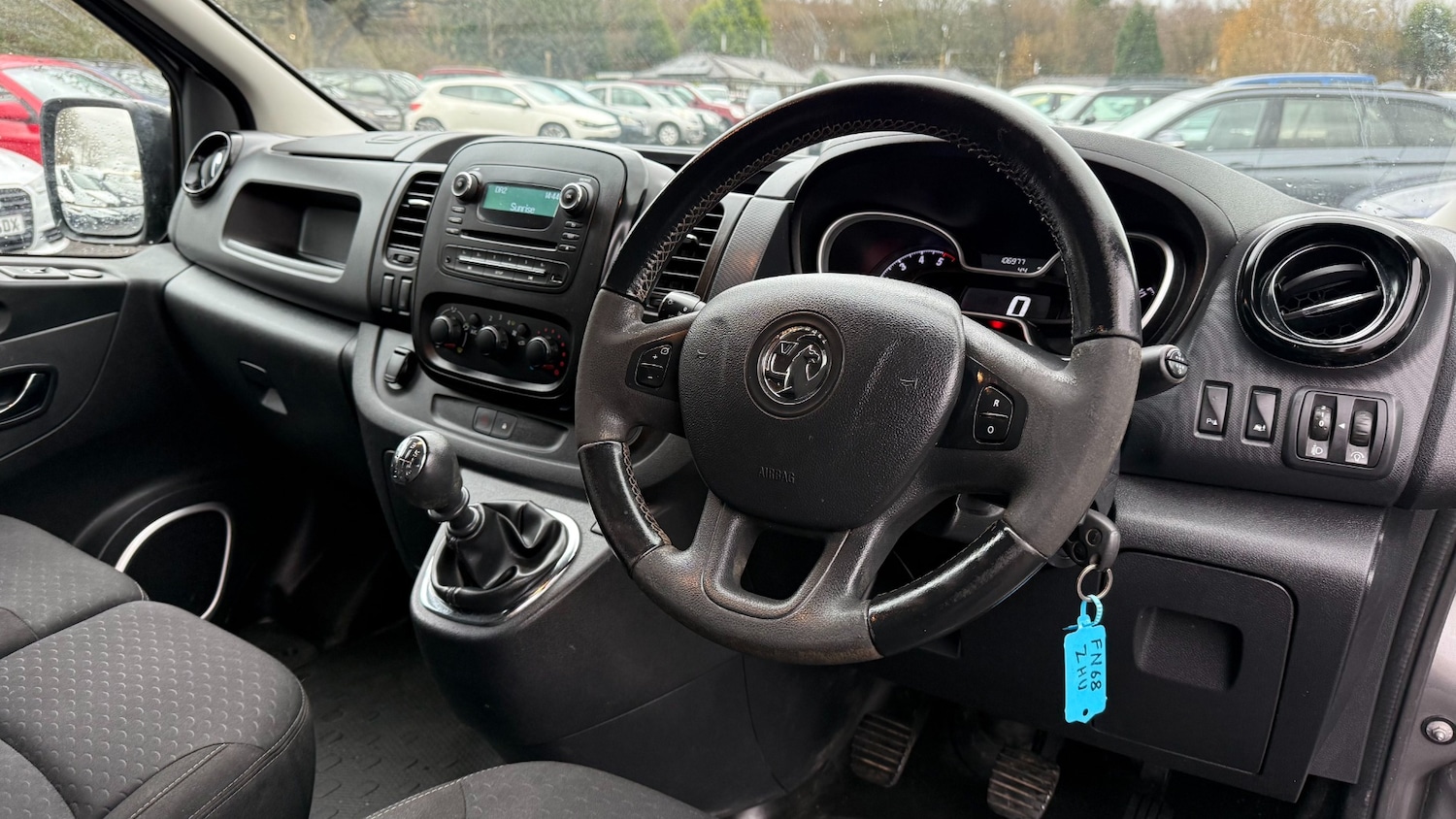 Used Vauxhall Vivaro 2018 for sale - 77542732: Photo 11