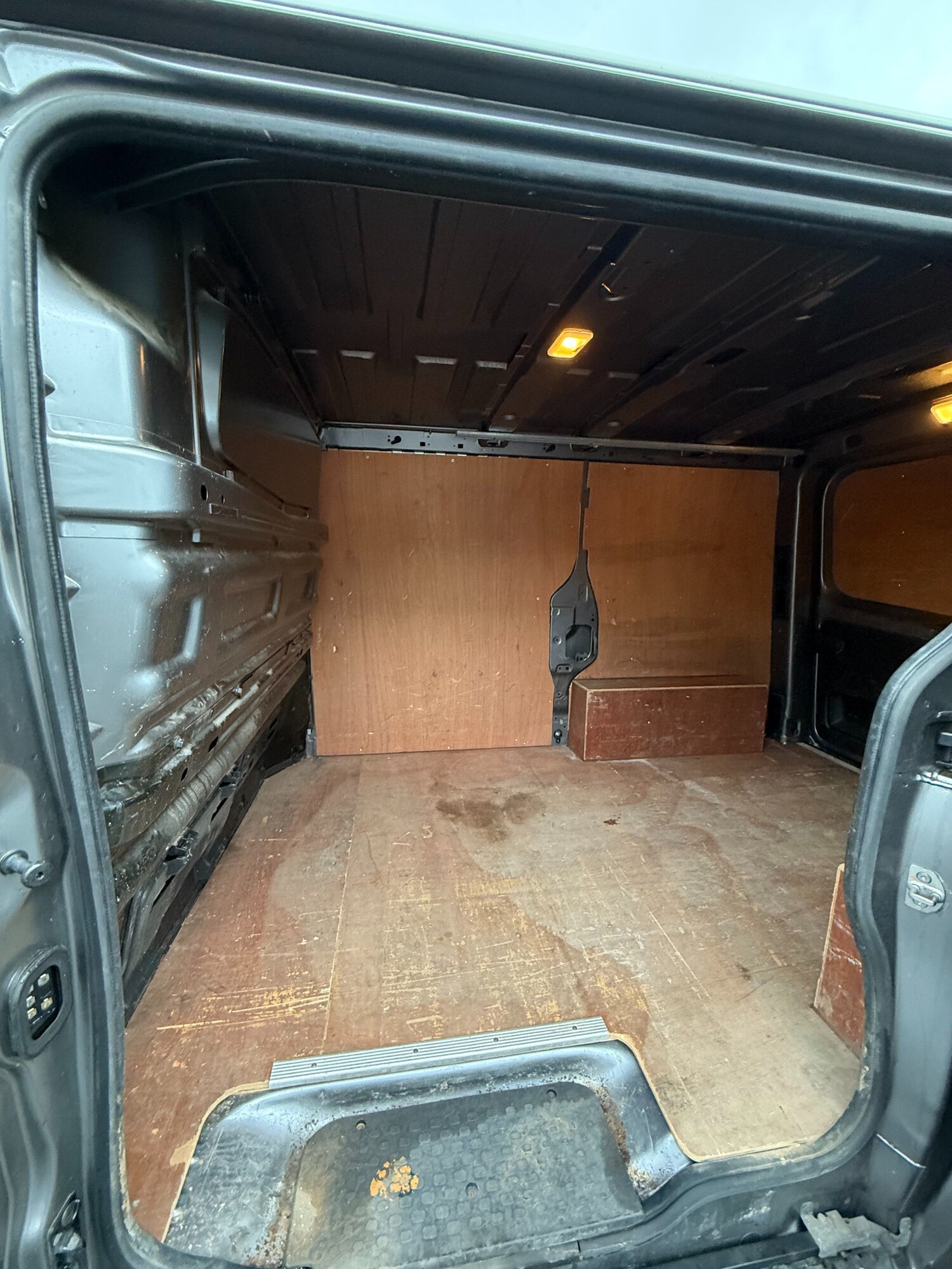 Used Vauxhall Vivaro 2018 for sale - 77542732: Photo 17