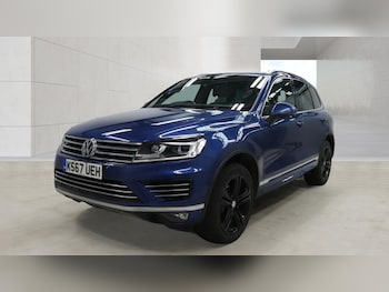 Used Volkswagen Touareg 2018 for sale - 79608795: Photo