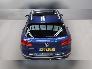Used Volkswagen Touareg 2018 for sale - 79608795: Photo