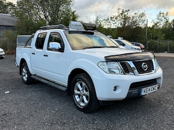 Nissan - Navara