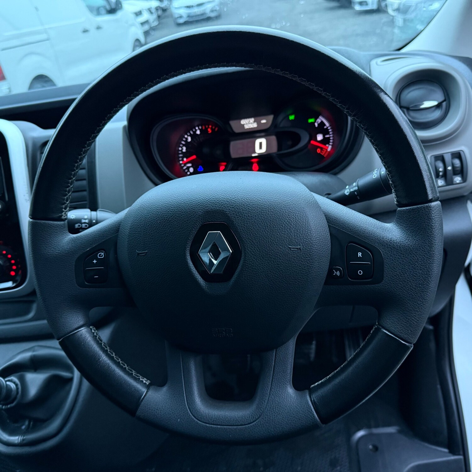 Used Renault Trafic 2017 for sale - 77336298: Photo 13