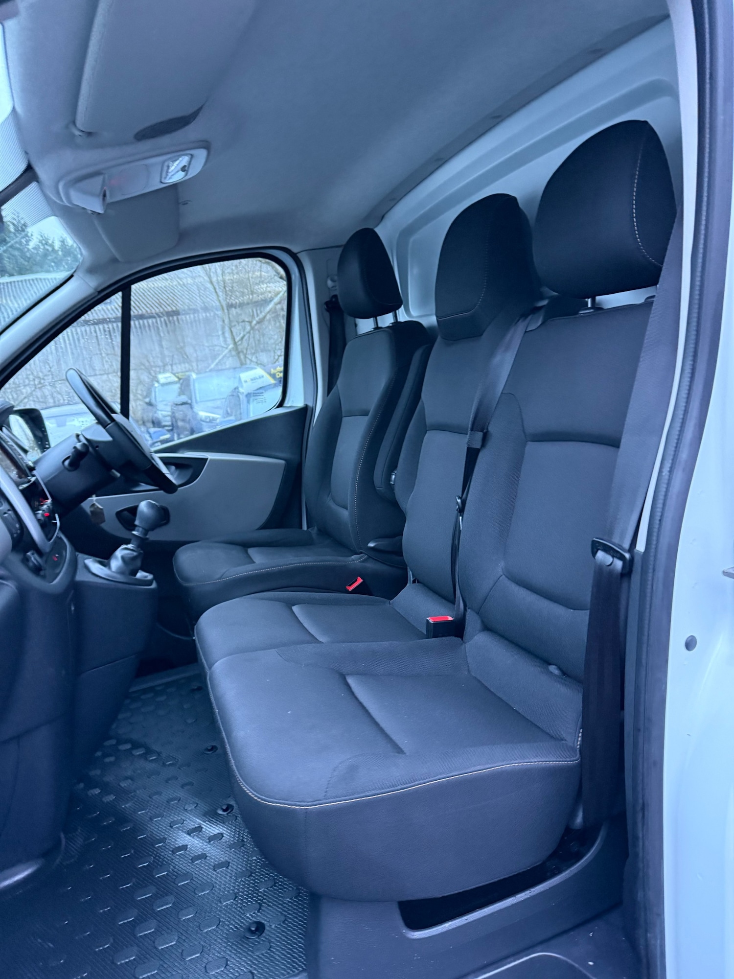 Used Renault Trafic 2017 for sale - 77336298: Photo 17