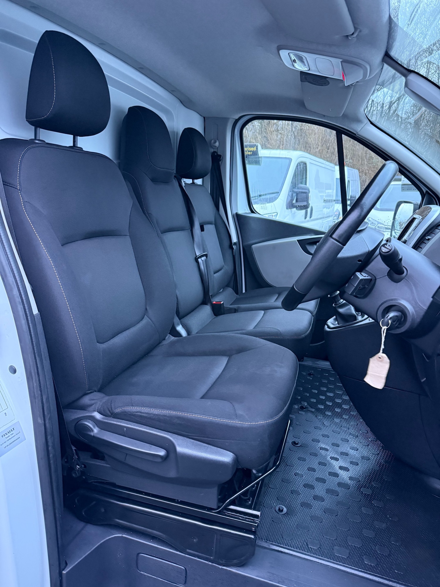 Used Renault Trafic 2017 for sale - 77336298: Photo 9