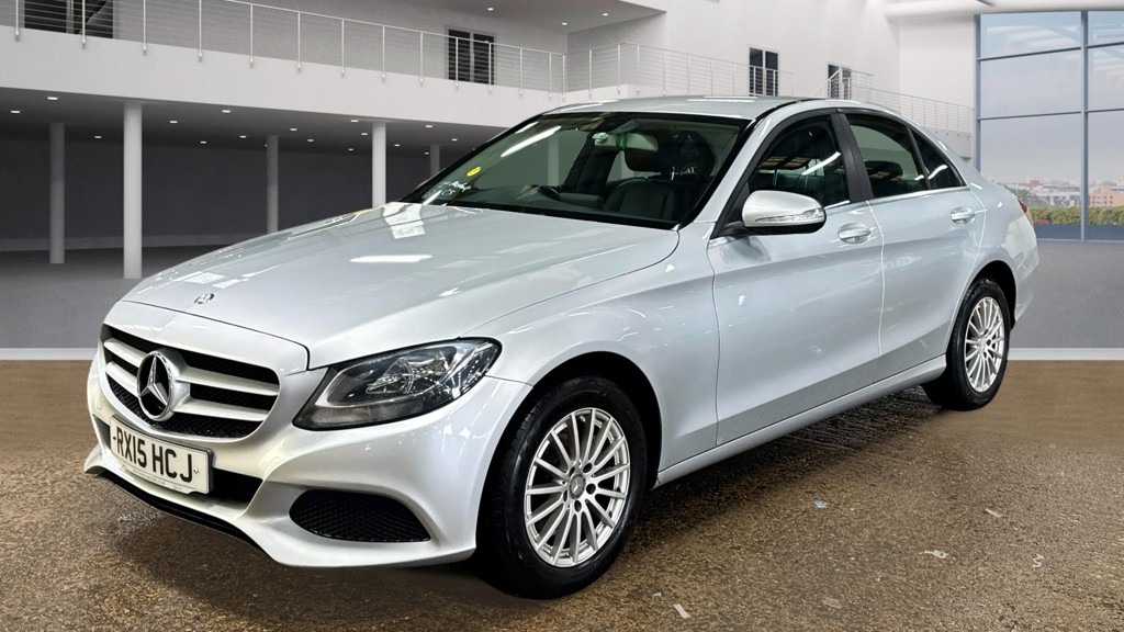 Used Mercedes-Benz C Class 2022 for sale - 77353826: Photo 2
