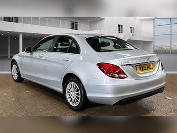Used Mercedes-Benz C Class 2022 for sale - 77353826: Photo