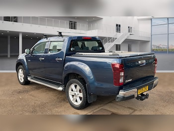 Used Isuzu D-Max 2018 for sale - 76379255: Photo