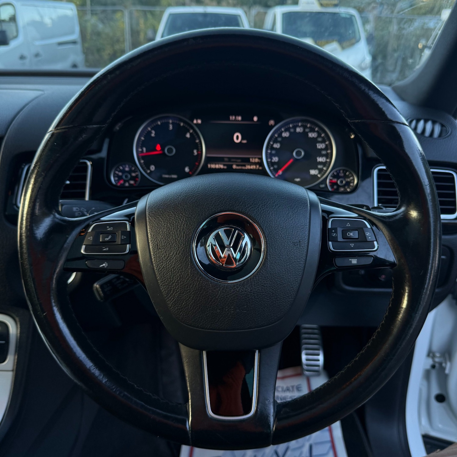 Used Volkswagen Touareg 2014 for sale - 76361545: Photo 12