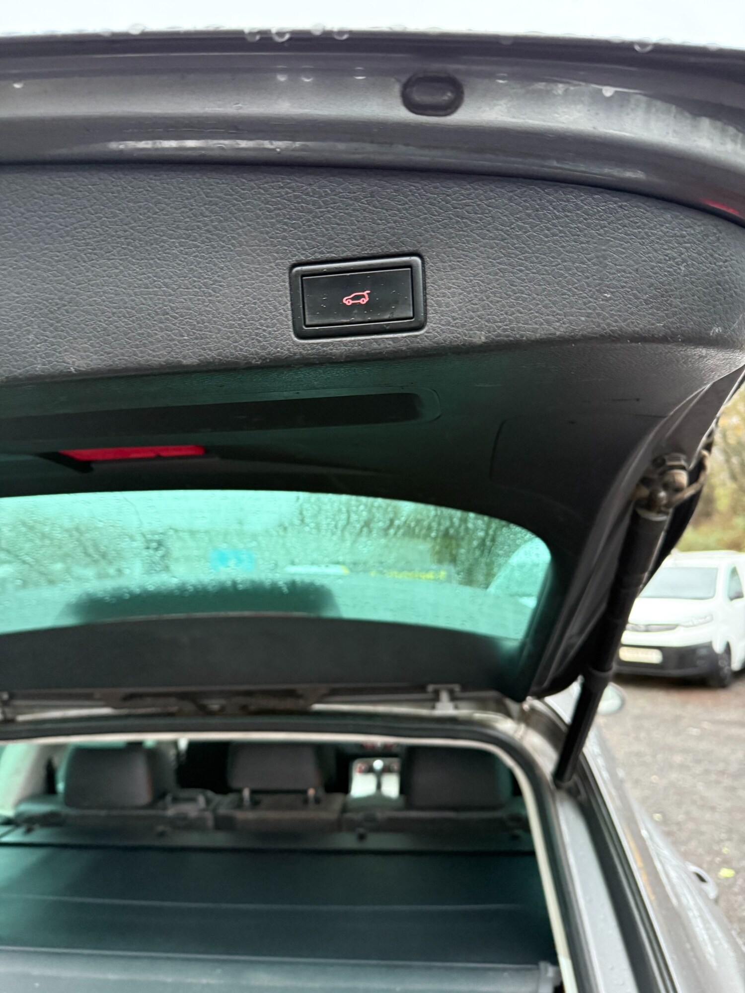 Used Volkswagen Touareg 2013 for sale - 78039033: Photo 21