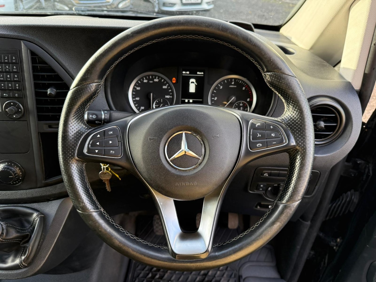 Used Mercedes-Benz Vito 2020 for sale - 76444570: Photo 12