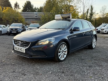 Used Volvo V40 2014 for sale - 76862026: Photo