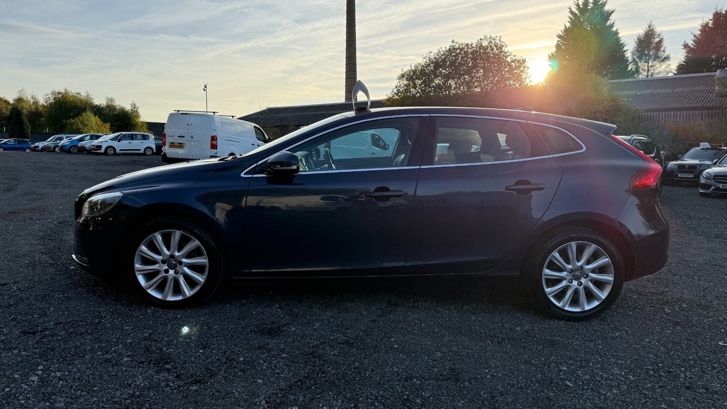 Used Volvo V40 2014 for sale - 76862026: Photo 5