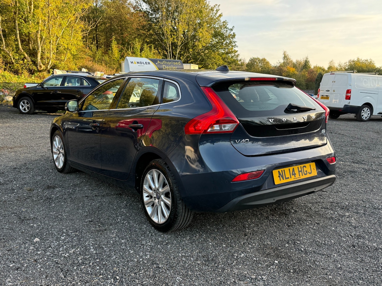 Used Volvo V40 2014 for sale - 76862026: Photo 8