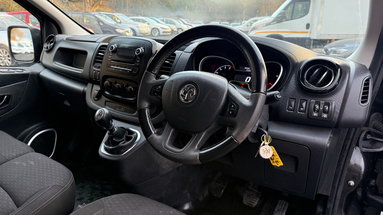 Used Vauxhall Vivaro 2018 for sale - 77034020: Photo 11