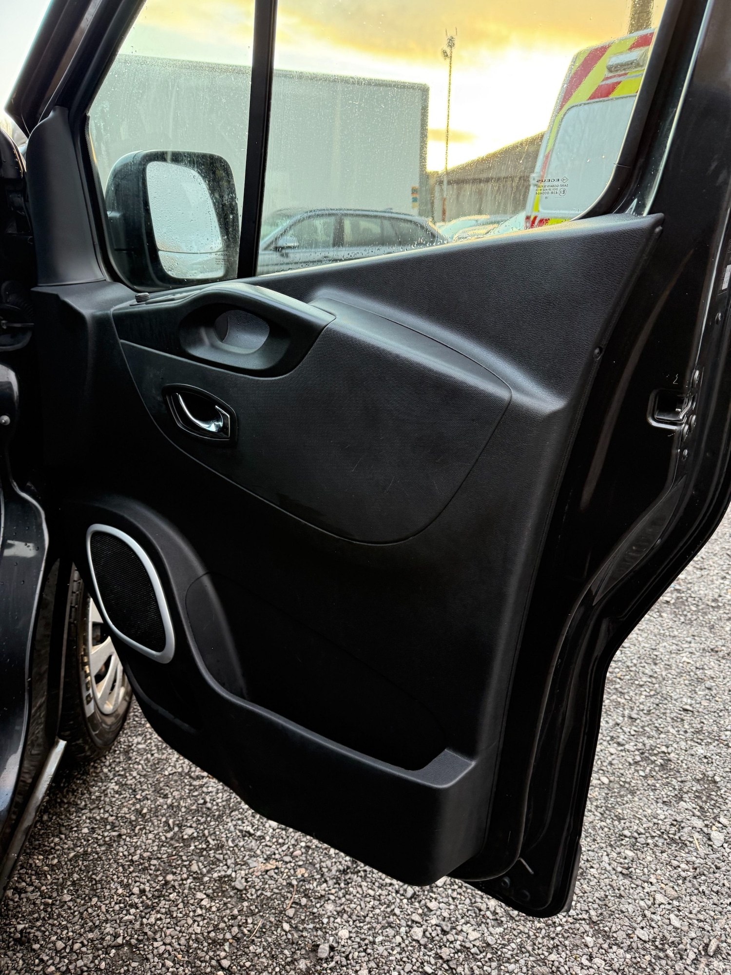 Used Vauxhall Vivaro 2018 for sale - 77034020: Photo 22