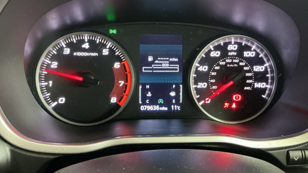 Used Mitsubishi Eclipse Cross 2018 for sale - 77934840: Photo 8