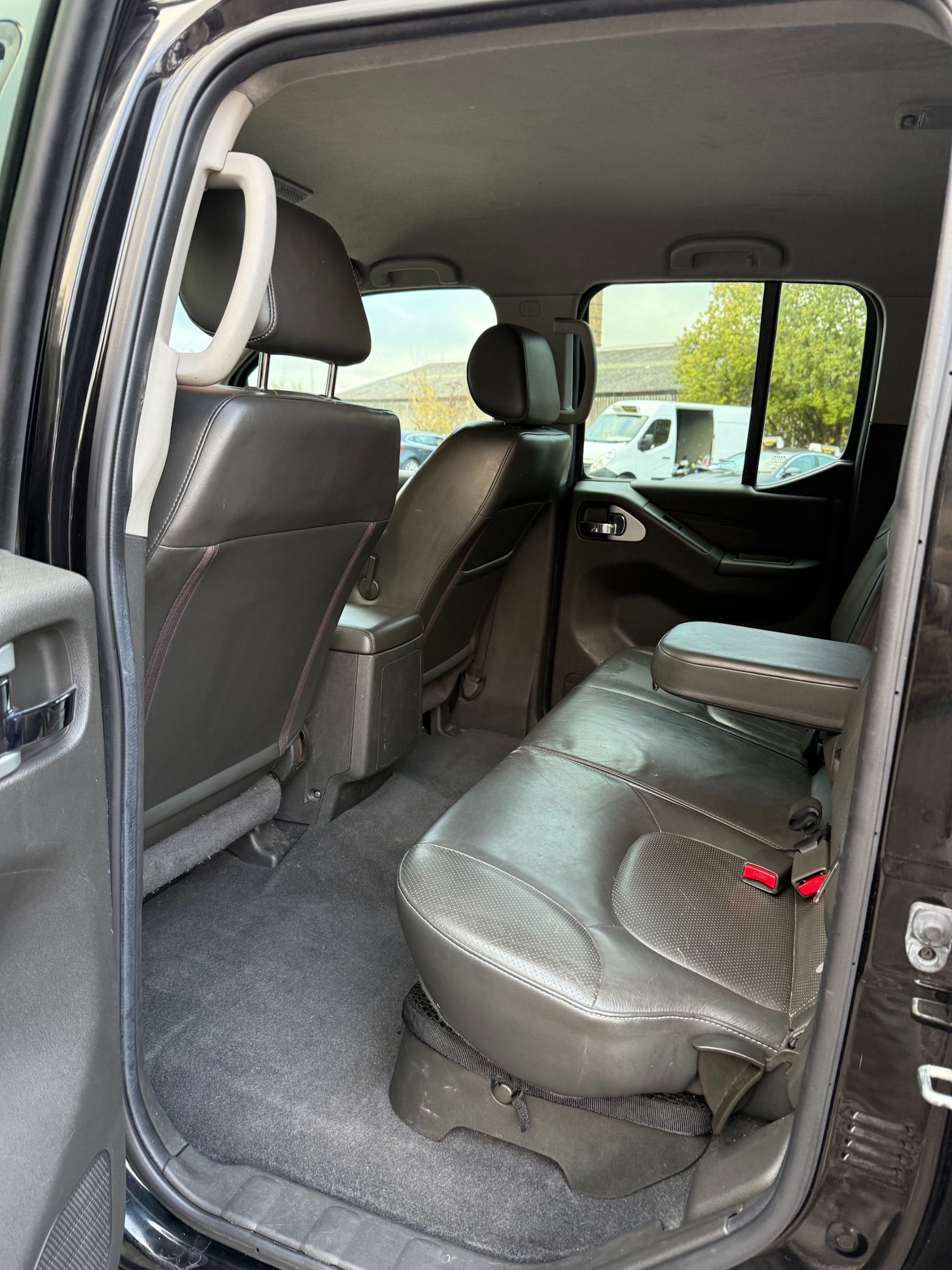 Used Nissan Navara 2015 for sale - 76373034: Photo 19