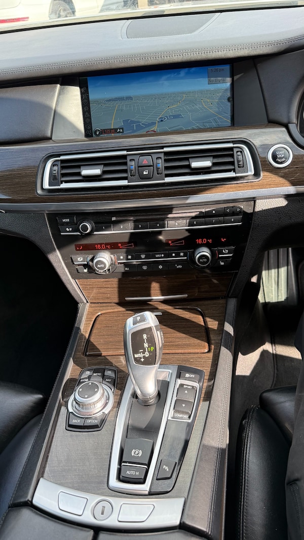 Used BMW 7 Series 2012 for sale - 75489346: Photo 13