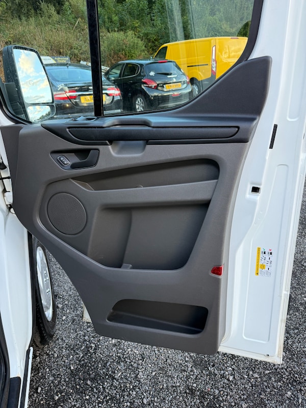 Used Ford Transit Custom 2019 for sale - 76334695: Photo 21
