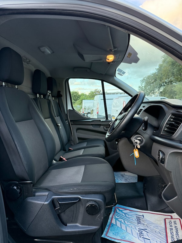 Used Ford Transit Custom 2019 for sale - 76334695: Photo 9